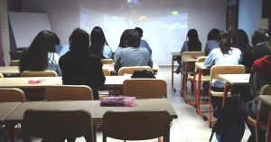 İstanbul'da Yarın Okullar Tatil Mi? 4 Mart Çarşamba Durumu Açıklandı!